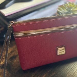 Dooney & Bourke Pebble Grain Double Zip
Wristlet